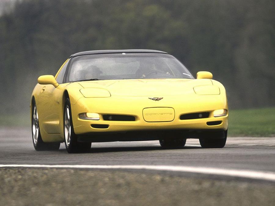  Chevrolet Corvette Coupe (C5) 1997 года  (NA) (фото 7 из 31)